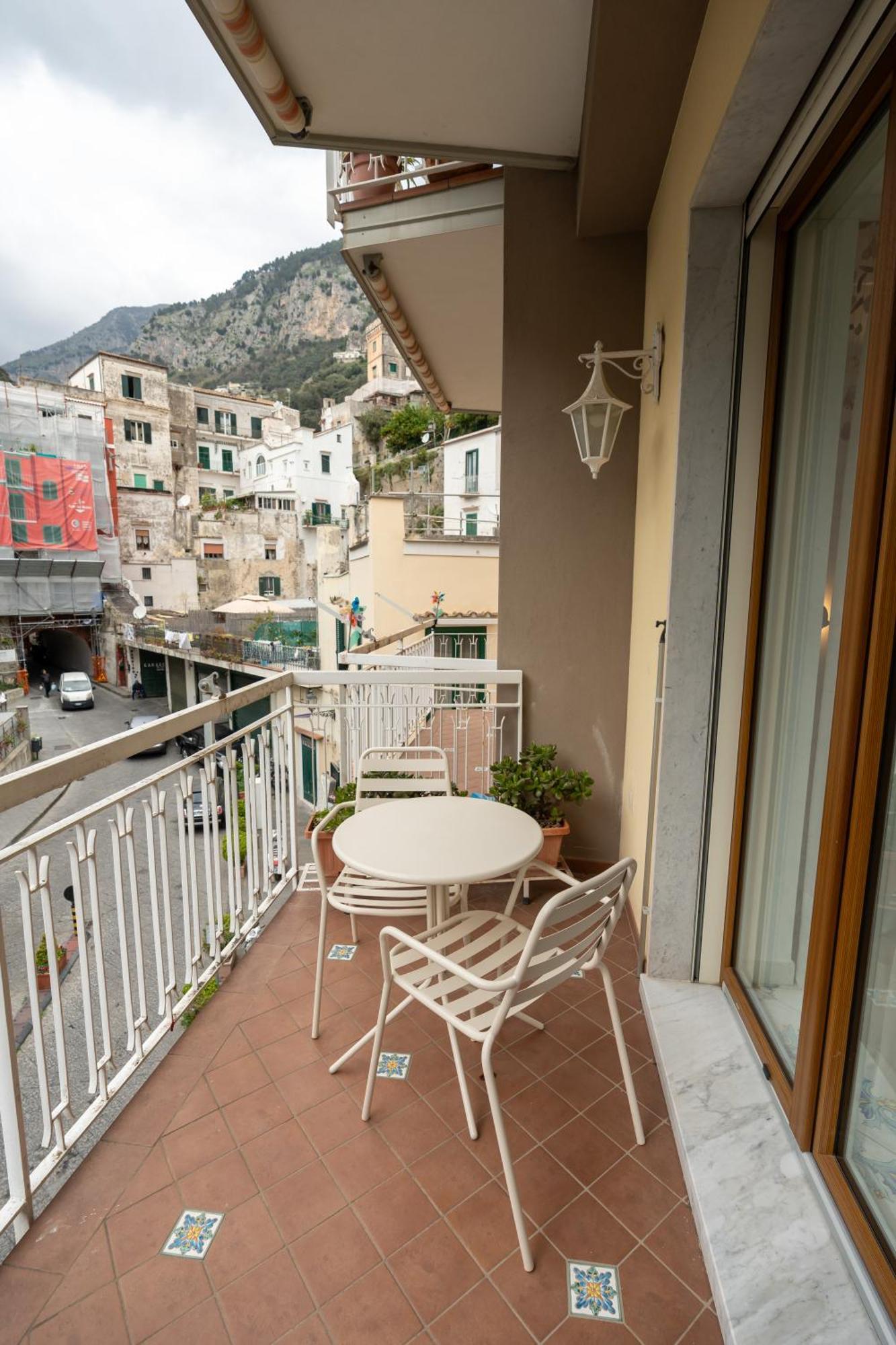 Casa Murice Amalfi Bagian luar foto